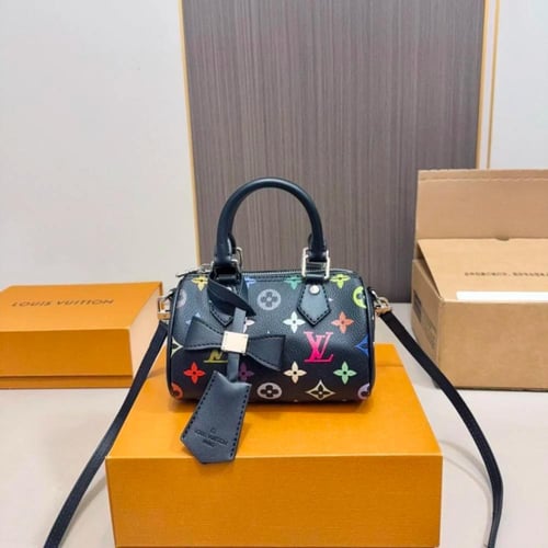 شنط lv