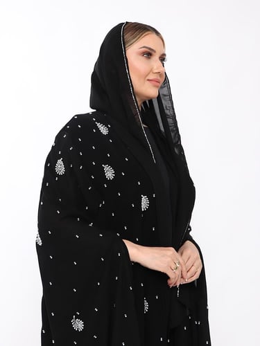 عبايه قطري شكل يديوي كامل العبايه قماش اندنوسي اما...