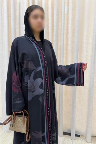 N519 عباية نص كلوش كم مربع مشجر