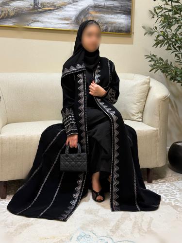 عباية اي لاين بتطريز زري ومكره حرير قماش فخامة الر...