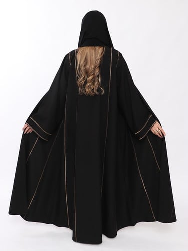 عبايه نصف كلوش كم مربع ٢خط سرفله امام وخلف وكم وتح...