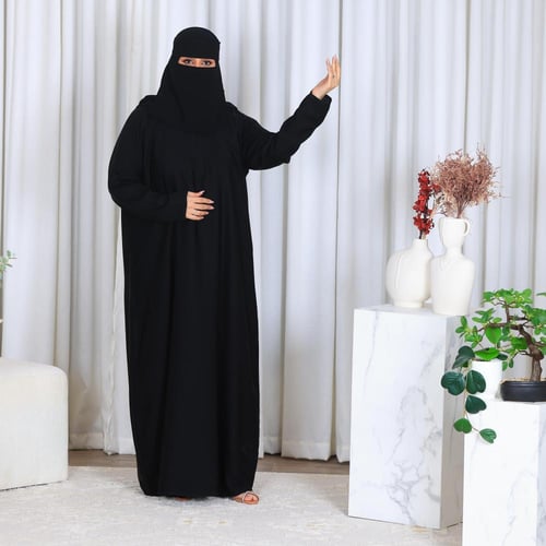 عبايه كم فرنسي ضيق قماش جلاكسي مسكر ثوب