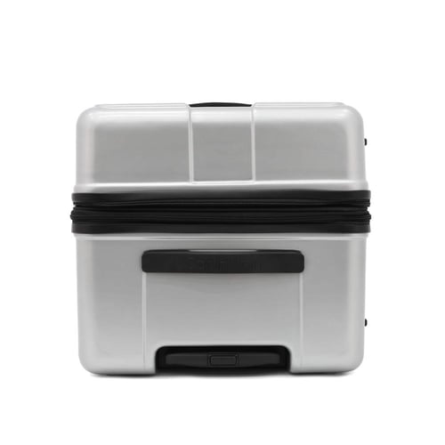 حقيبة من ماركة كالفن كلاين مقاس كبير