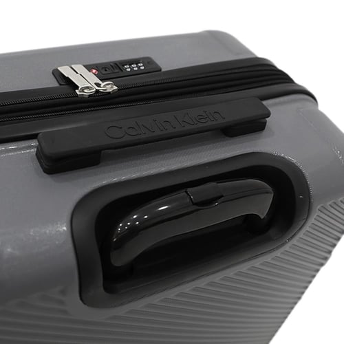 طقم حقائب ماركة كالفن كلاين