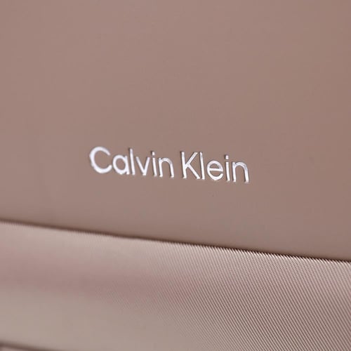 طقم حقائب ماركة كالفن كلاين