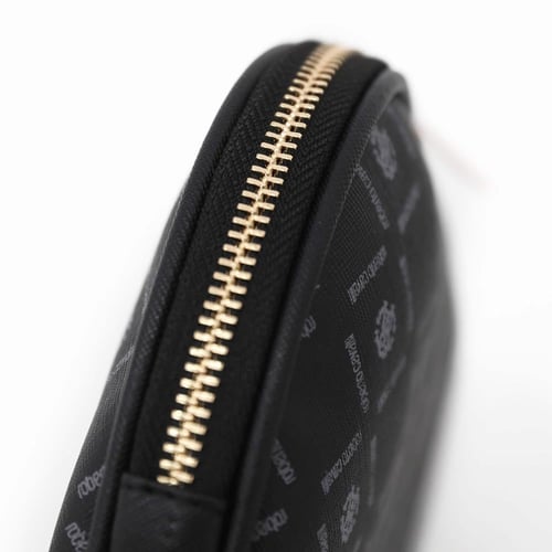 حقيبة مكياج من روبرتو كافالي