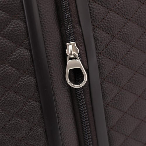 طقم حقائب ماركة فكتوريا اربع