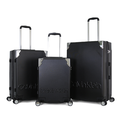 طقم حقائب سفركالفن كلاين