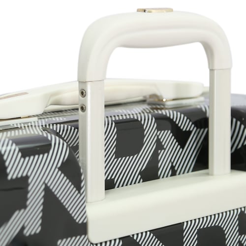 طقم حقائب من ماركة دكني