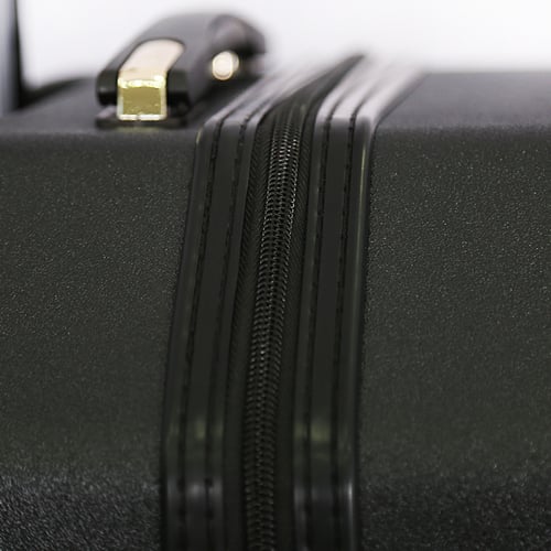 طقم حقائب ماركة دكني