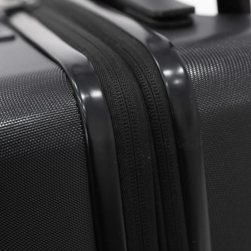 حقيبة مقاس صغير من ماركة روبير كفالي