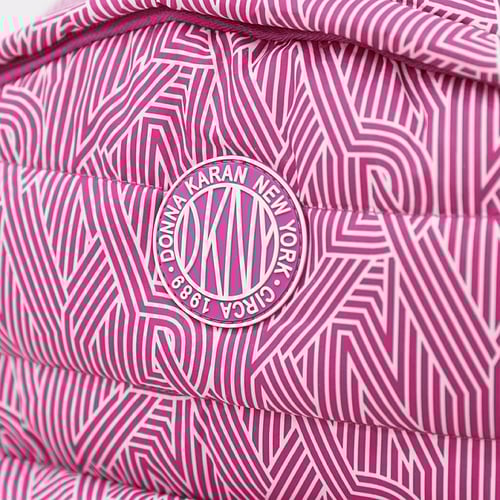 حقيبة ظهر ماركة دكني