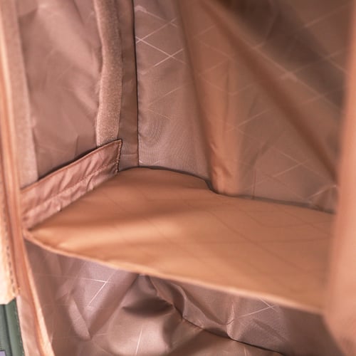 حقيبة من ماركة فكتوريا مقاس26 انش