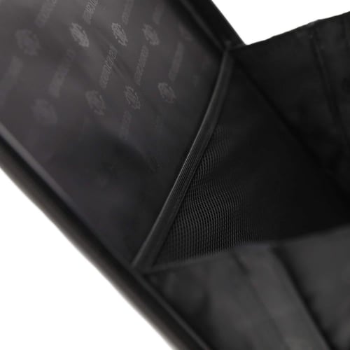 حقيبة مقاس صغير من ماركة روبير كفالي