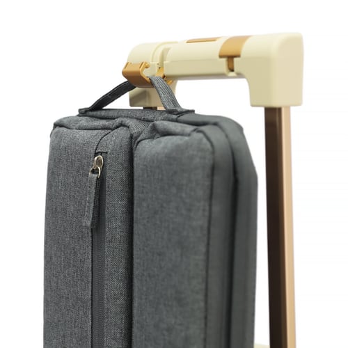 حقيبة من ماركة فكتوريا مقاس كابينة الطائرة