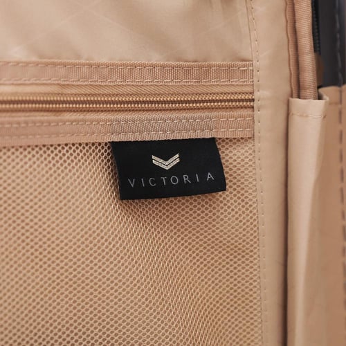 حقيبة ترانك من ماركة فكتوريا مقاس صغير