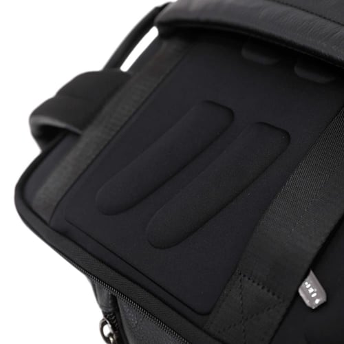 حقيبة ظهر ماركة فكتوريا