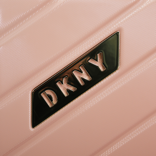 طقم حقائب ماركة دكنى