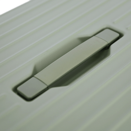 حقيبة من ماركة فكتوريا مقاس26 انش