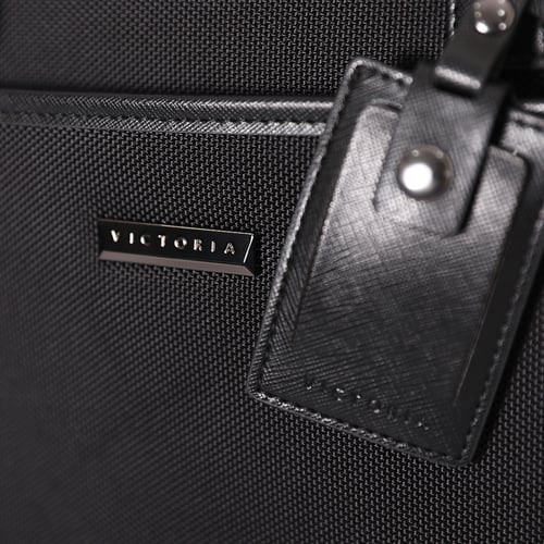 حقيبه اعمال ولاب توب ماركه فكتوريا