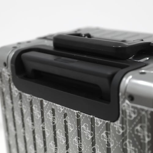 حقيبة ألومينيوم صلبة من ماركة جيس مقاس صغير