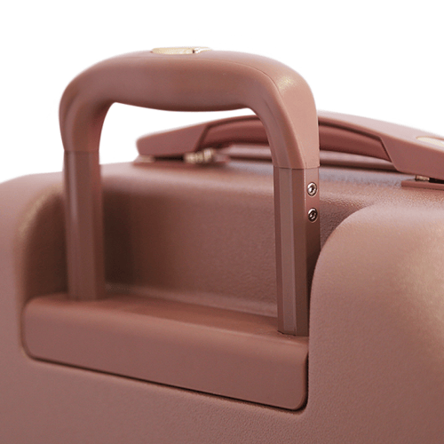 طقم حقائب ماركة دكني