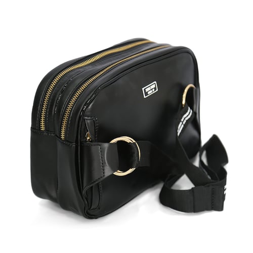 حقيبة وسط ماركة دكني