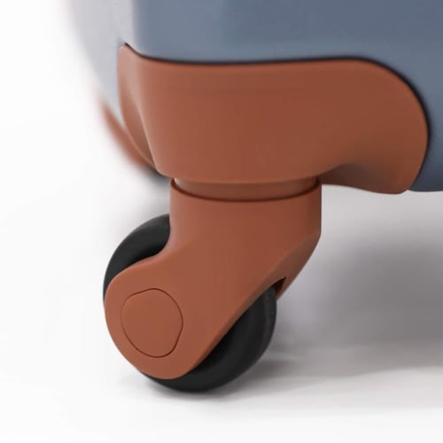 طقم حقائب ماركة دكني