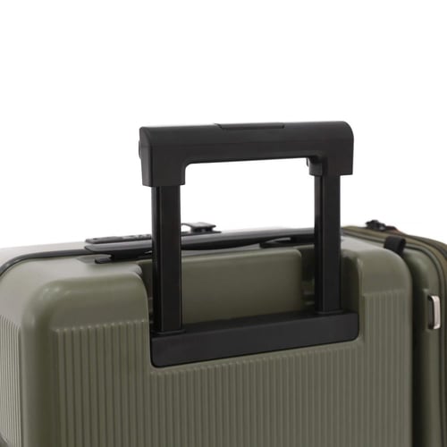 حقيبة من ماركة فكتوريا مقاس كابينة الطائرة