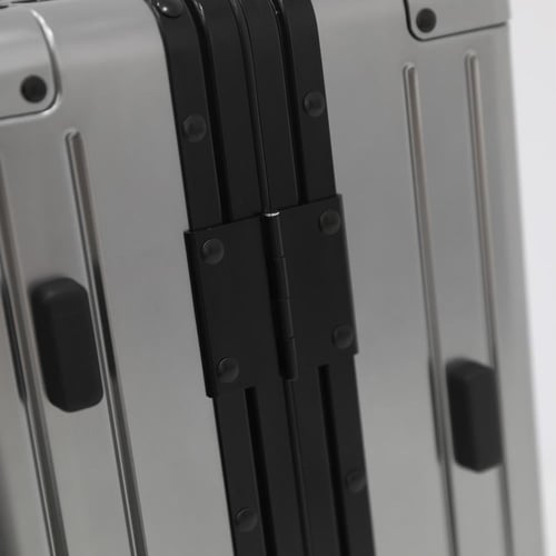 حقيبة ألومينيوم صلبة من ماركة جيس مقاس صغير