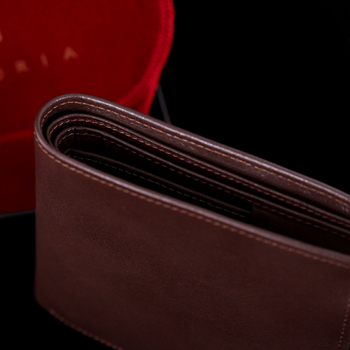 محفظه رجالي جلد طبيعي ماركه فكتوريا