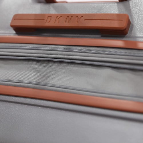 طقم حقائب ماركة دكني