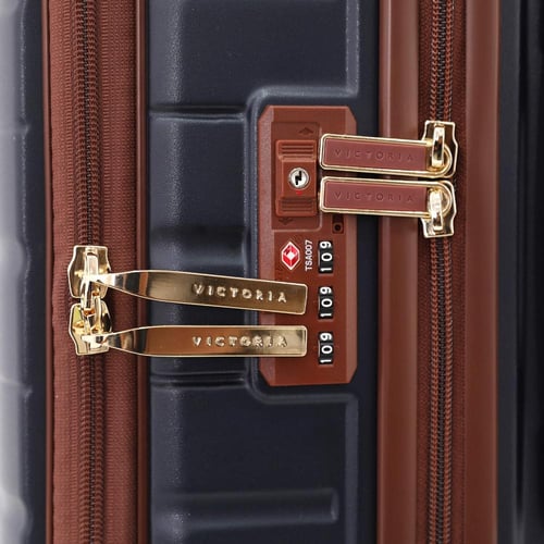 حقيبة سفر ماركة فيكتوريا