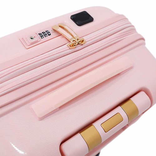 حقيبة من ماركة فكتوريا مقاس كابينة الطائرة