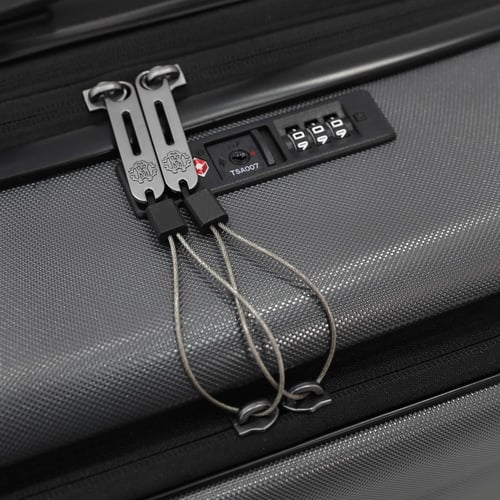 حقيبة مقاس صغير من ماركة روبير كفالي