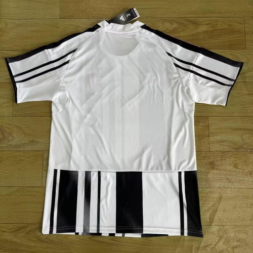 تيشيرت يوفنتوس اساسي 25/26 - نسخة جمهور