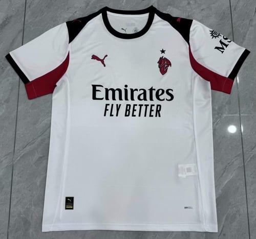 تيشيرت اسي ميلان اساسي 25/26 - نسخة جمهور