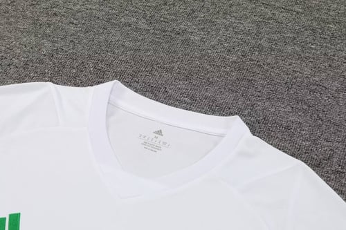 طقم تدريبات بايرميونخ 23/24