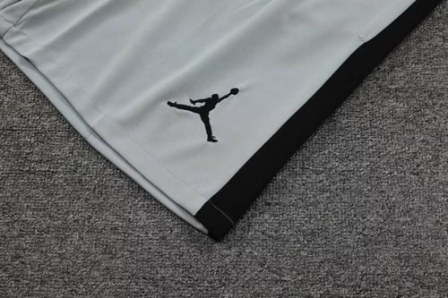 طقم تدريبات باريس 23/24