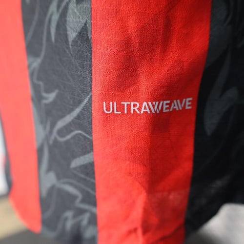 تيشيرت اسي ميلان اساسي 25/26 - نسخة لاعبين