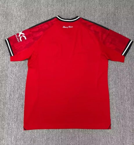 تيشيرت مانشيستر يونايتد اساسي 25/26 - نسخة جمهور