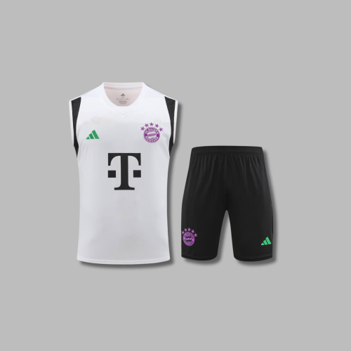 طقم تدريبات بايرميونخ 23/24