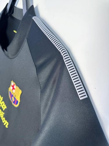 تيشيرت برشلونة 11/12