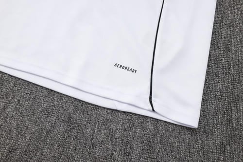 طقم تدريبات ريال مدريد 25/26