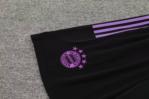 طقم تدريبات بايرميونخ 23/24