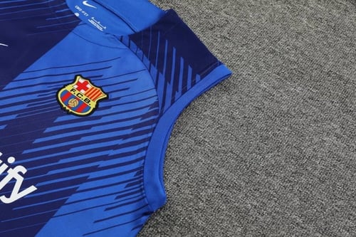 طقم تدريبات برشلونة 23/24