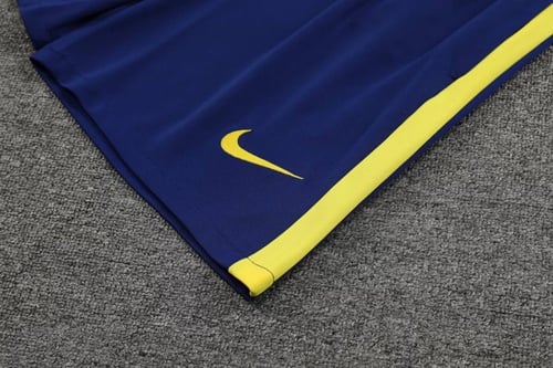 طقم تدريبات برشلونة 23/24