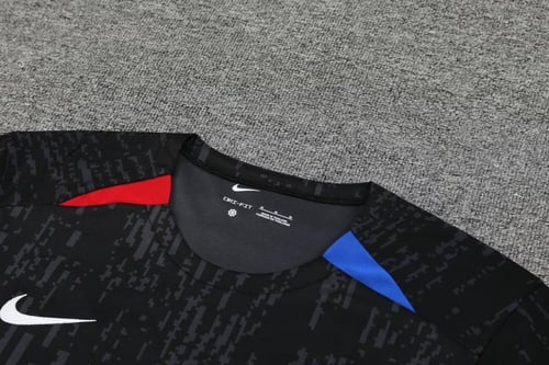 طقم تدريبات باريس 23/24