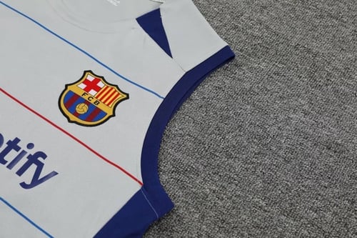 طقم تدريبات برشلونة 23/24