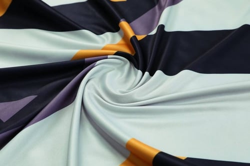 طقم تدريبات ريال مدريد 23/24